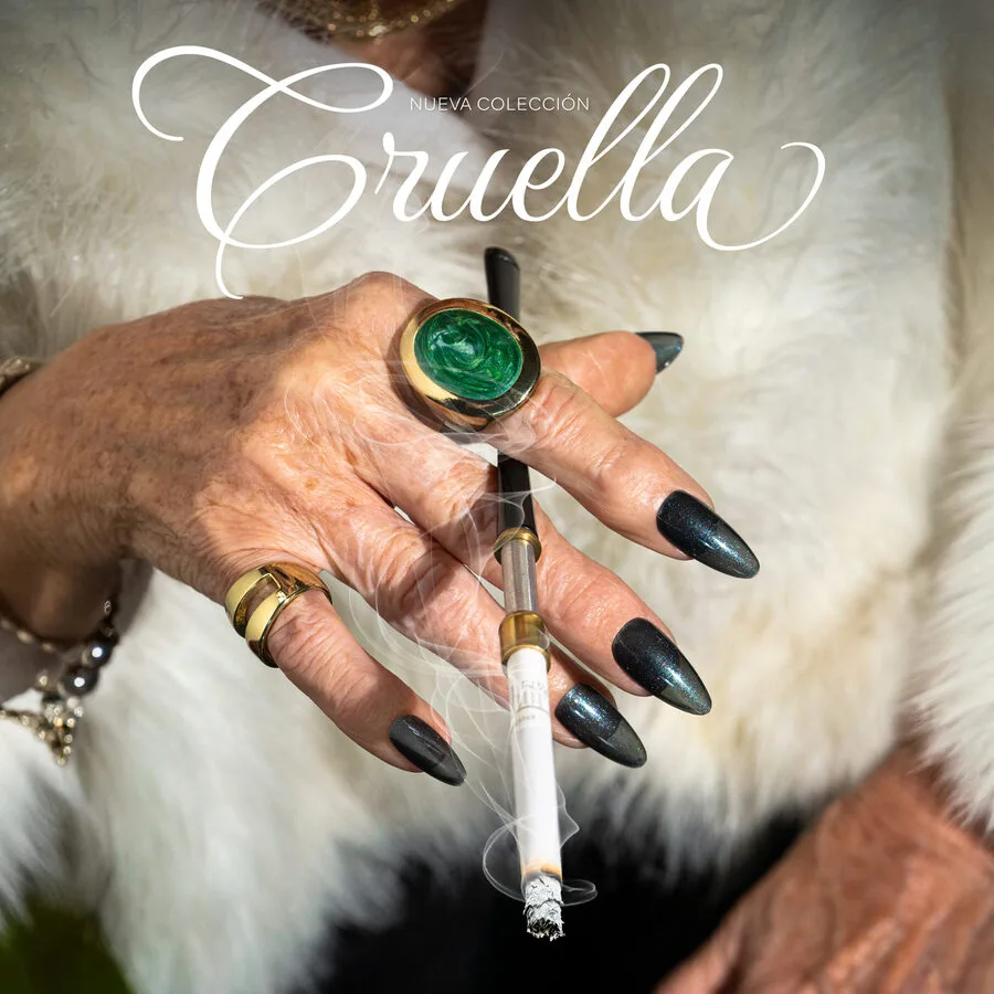 52D41E74-20D4-446F-A3EF-5C1DB0CFC143-3.jpg Fuera de uso Esmalte Coleccion Cruella 15ml Pink Mask unidad - Imagen 1