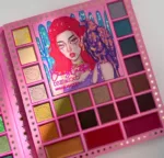 Paleta de maquillaje Cuervo Kevin & Coco - Imagen 3